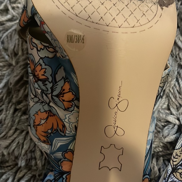 Jessica Simpson - Picture 3 of 3